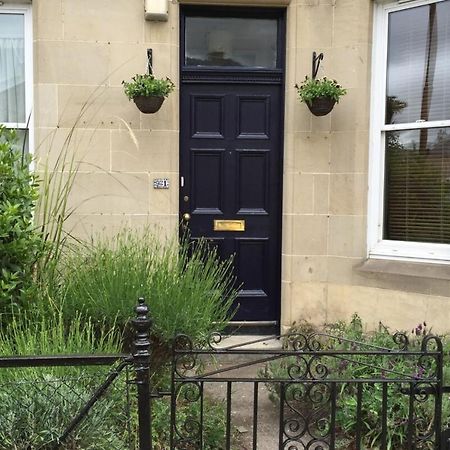 Central And Spacious 2 Bedroom Flat With Garden Edinburgh Luaran gambar