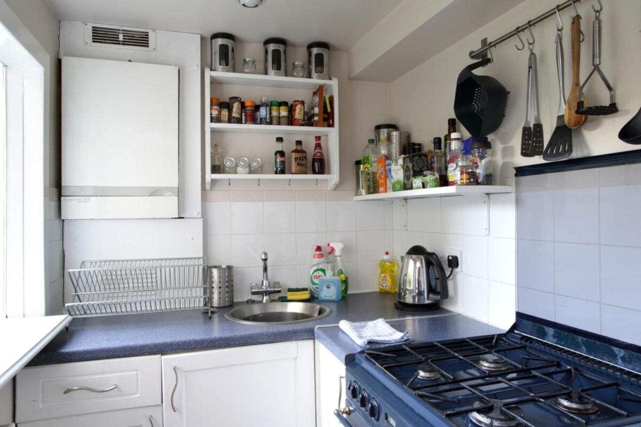 Central And Spacious 2 Bedroom Flat With Garden Edinburgh Luaran gambar